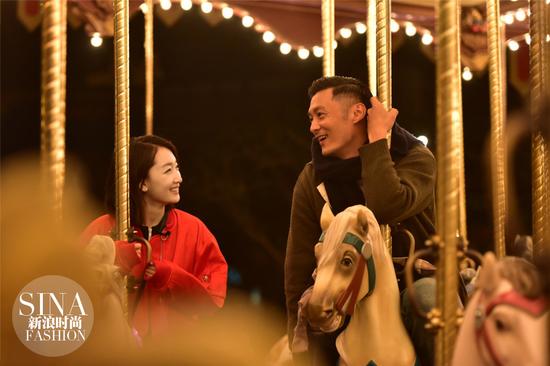 余文樂，周冬雨游園