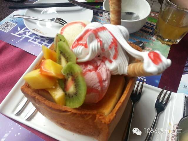 面包誘惑！外酥內(nèi)軟，誘惑越吃越有貨！hoho