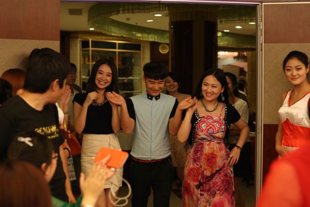 蔚藍(lán)、亞楠、安娜