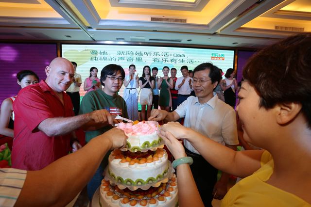 分享喜悅，共享美好時刻