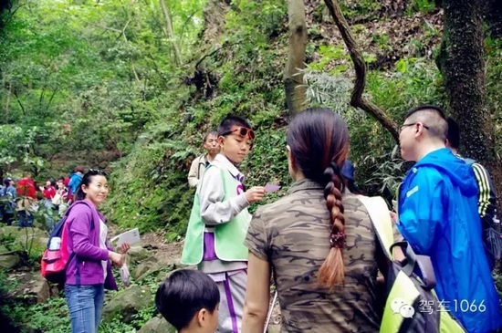 看我這小隊(duì)長(zhǎng)，合格嗎？