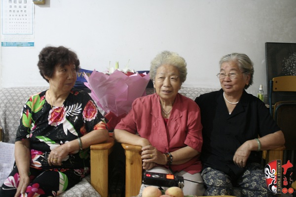 越調(diào)名老藝人雷桂花、劉巧蓮、劉玉蘭回首往事