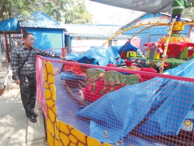 小涵的家人說，小涵就是在這里被卷進(jìn)車輪下的