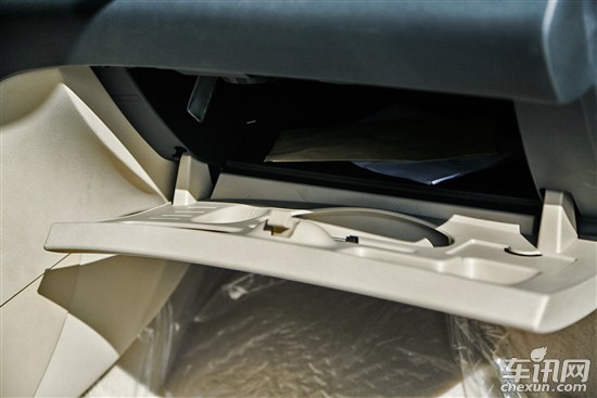 東風(fēng)標致408