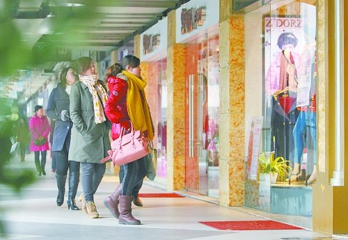 女子月薪5000成屌絲 當“女神”要內(nèi)外兼修 女子月薪5000成屌絲 當“女神”要內(nèi)外兼修