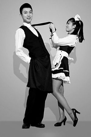 春秋航空發(fā)布的女仆裝效果圖。