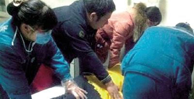 輕生女子終于獲救，目前情況穩(wěn)定。