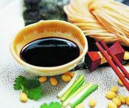 喝牛奶能美白？盤點關(guān)于飲食改變膚色的謠言