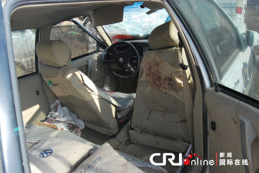 南陽(yáng)一警車因司機(jī)醉駕致路人2死5傷