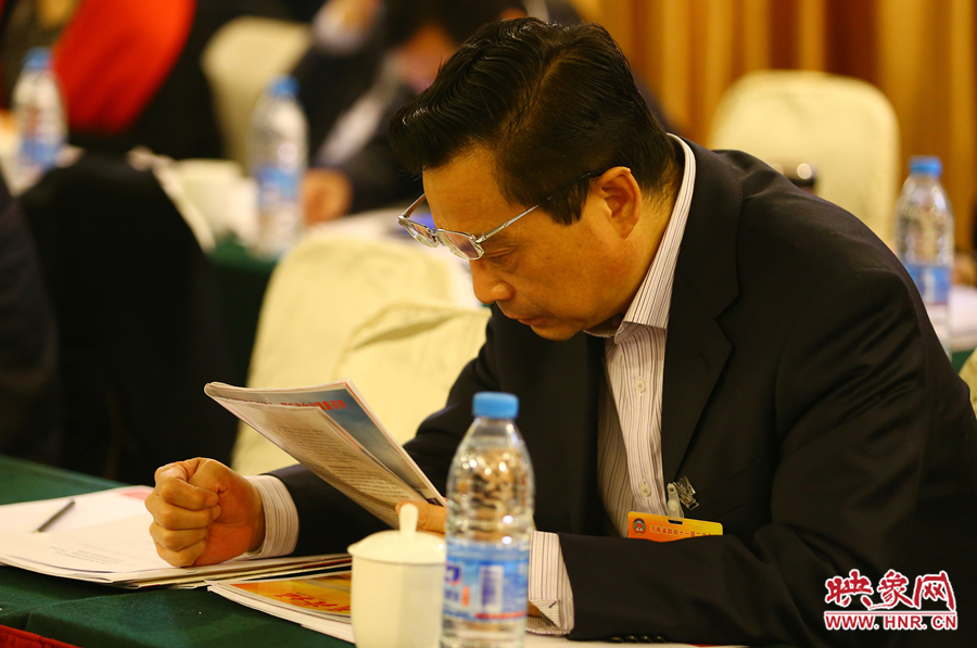 認(rèn)真研究常委會(huì)工作報(bào)告