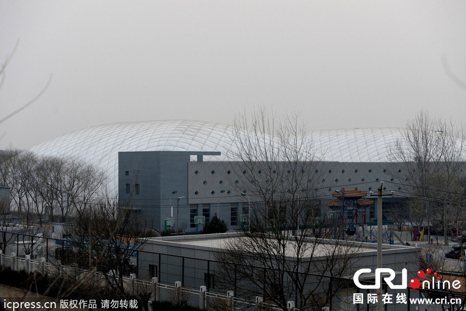 北京一國際學校耗資5百萬美元建“防霾帳篷” 北京一國際學校耗資5百萬美元建“防霾帳篷”