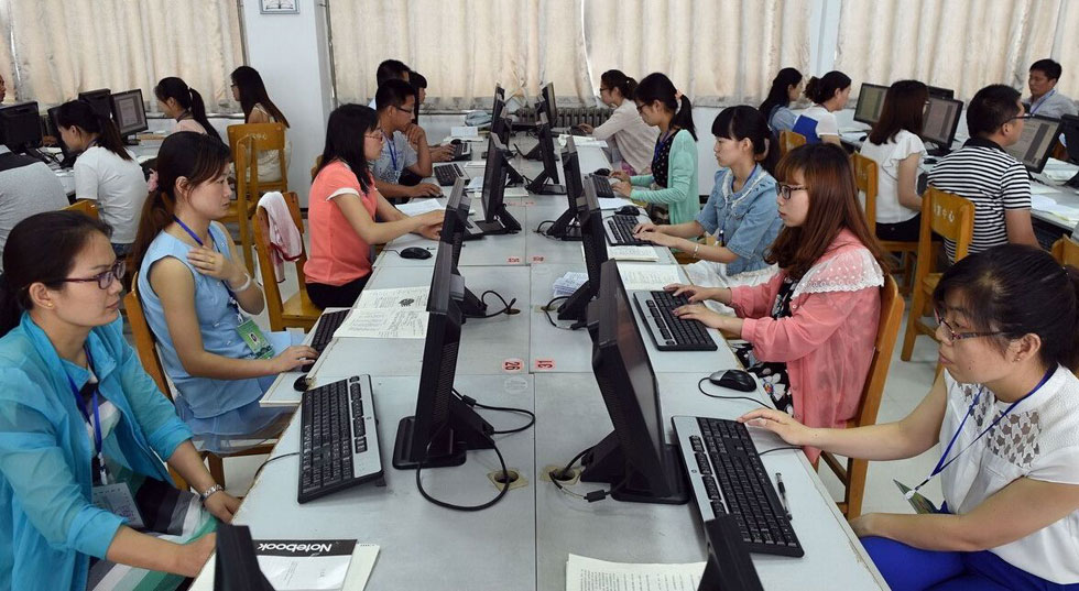 探訪河南高考閱卷現(xiàn)場(chǎng)