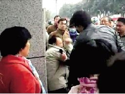 純屬誤會(huì)，人家不是人販子