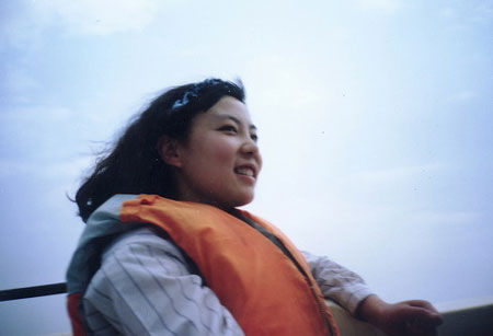 19年前美麗的清華女生朱令。