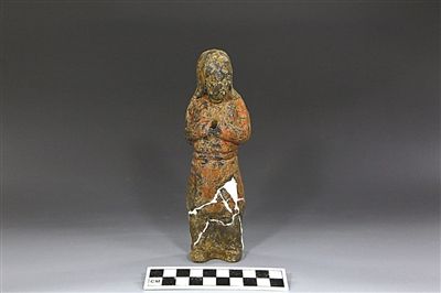 1號(hào)墓出土的陶俑。新華社發(fā)