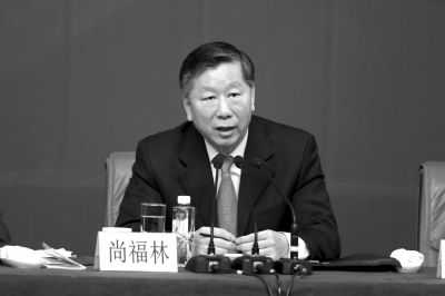 銀監(jiān)會(huì)主席尚福林。記者王海欣攝