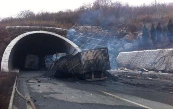 圖為事故現(xiàn)場(chǎng)。