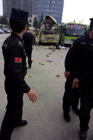 爆炸現(xiàn)場。圖片來自網(wǎng)絡(luò)