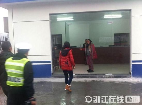 1月31日，汪女士終于與親人相見(jiàn)