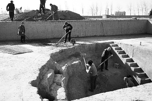 洛陽：洛倉遺址面積相當(dāng)于50個(gè)標(biāo)準(zhǔn)足球場(chǎng)