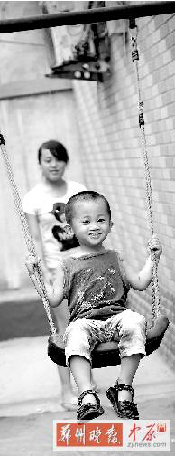 張麗梅說，兒子的每張笑臉，都會讓自己看到希望。