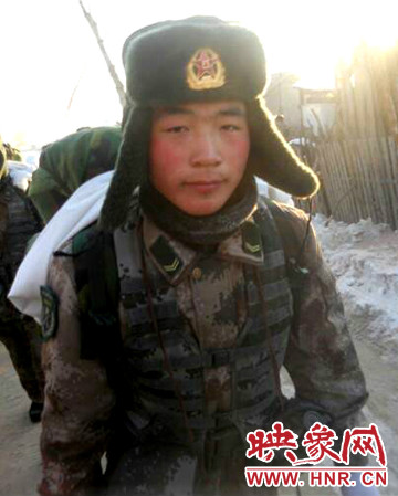 撲火救人壯烈犧牲的退伍戰(zhàn)士、民兵排長鄭春光