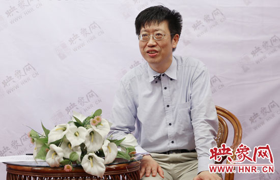 復(fù)旦大學(xué)河南招生組組長趙一鳴做客映象網(wǎng)《名校面對面》系列訪談 復(fù)旦大學(xué)河南招生組組長趙一鳴做客映象網(wǎng)《名校面對面》系列訪談