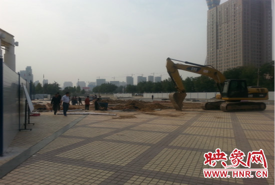 隴海路朝鳳路等三個站點已經實施圍擋。