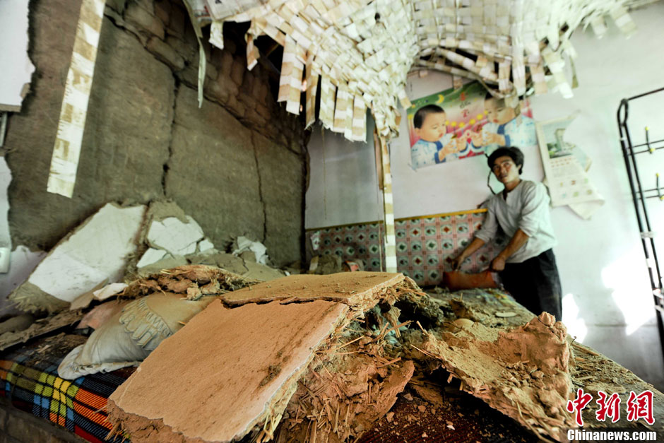 甘肅定西地震:岷縣永光村救援現(xiàn)場(chǎng)直擊 甘肅定西地震:岷縣永光村救援現(xiàn)場(chǎng)直擊
