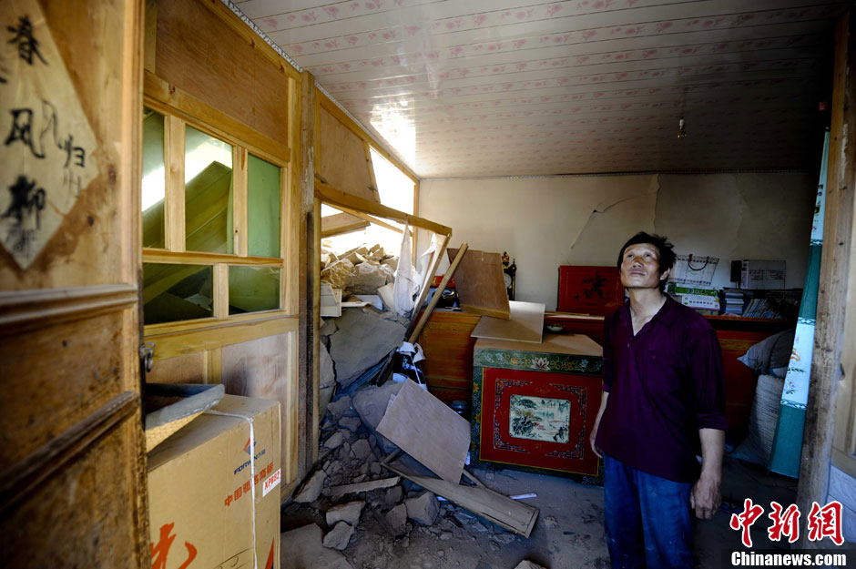 甘肅定西地震:岷縣永光村救援現(xiàn)場(chǎng)直擊 甘肅定西地震:岷縣永光村救援現(xiàn)場(chǎng)直擊