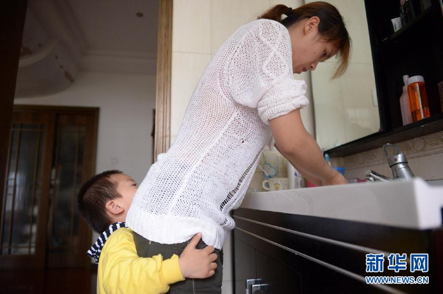 那些年，感動(dòng)過(guò)我們的母親