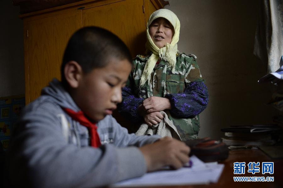 那些年，感動(dòng)過(guò)我們的母親