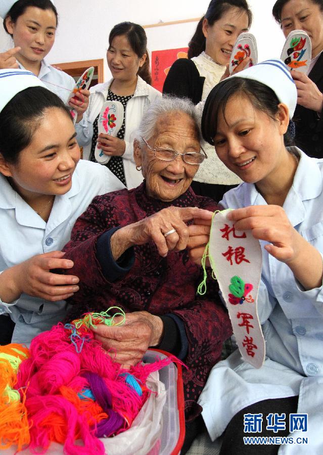 那些年，感動(dòng)過(guò)我們的母親