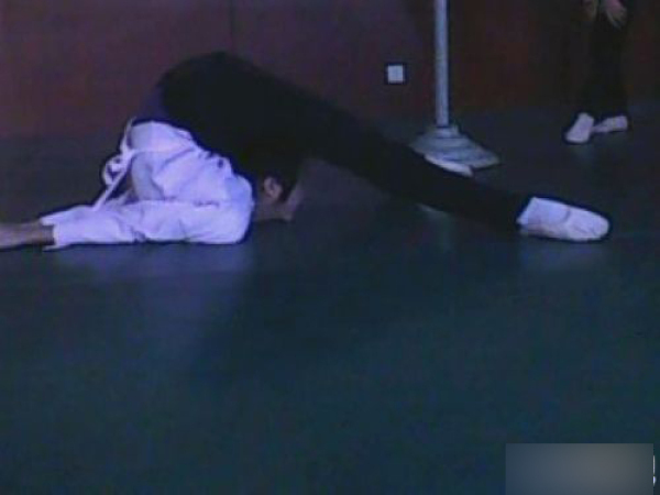 藝校妹子到底有多苦？