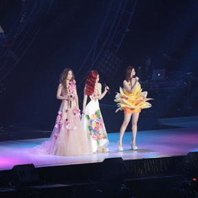 S.H.E澳門合體開(kāi)唱