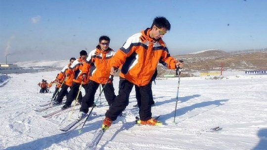 猿人山滑雪場門票買一送一 猿人山滑雪場門票買一送一