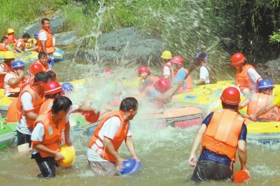 端午節(jié)，購漂流可免費暢游豫西大峽谷