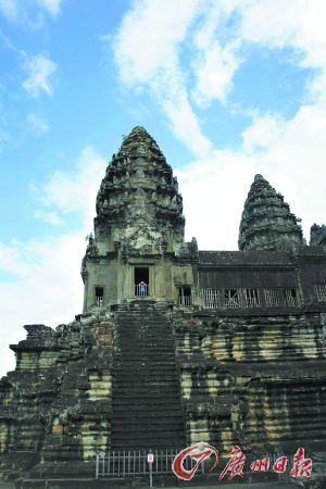 小吳哥,就是開頭提及的吳哥窟代表性景致的所在地。