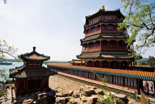 北方的皇家園林象征著盛世的繁華。