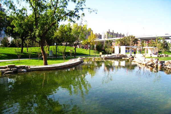 “北方秦淮” 通惠河慶豐公園漫步游走 “北方秦淮” 通惠河慶豐公園漫步游走