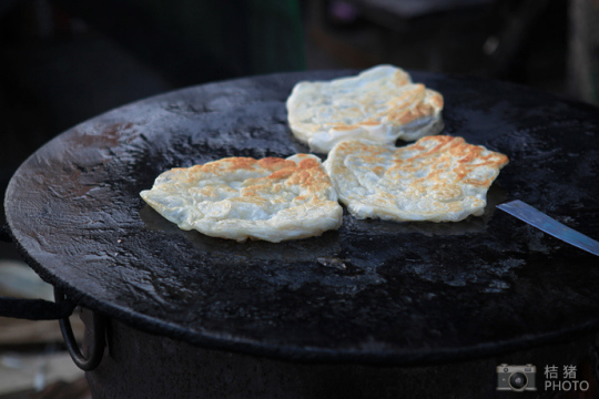 緬甸，繽紛的街邊平民小吃