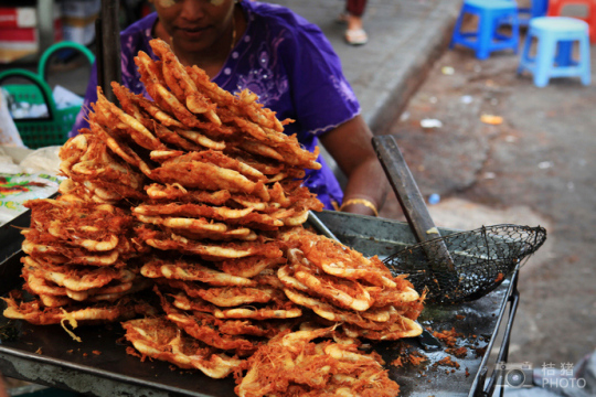 緬甸，繽紛的街邊平民小吃