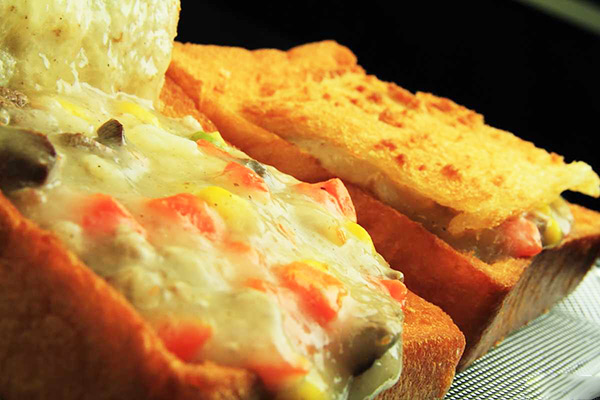 廟不離市、市不離廟的臺灣小吃