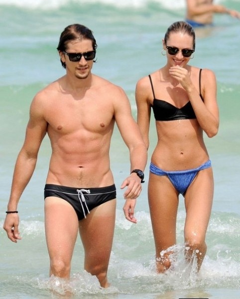 誰能有幸約會(huì)天使？維秘超模們的男星后宮團(tuán)