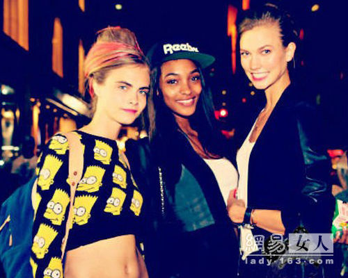 辛普森毛衣迅速躥紅 新年扮嫩才是王道 辛普森毛衣迅速躥紅 新年扮嫩才是王道