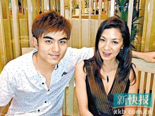 梁洛施的初戀男友Adriano與楊紫瓊也是朋友。