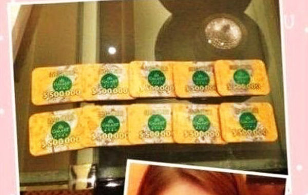 2013年4月，郭美美在網(wǎng)上曬出500萬(wàn)賭場(chǎng)籌碼并稱“贏了錢(qián)回來(lái)做善事，捐助孤兒院和敬老院”。