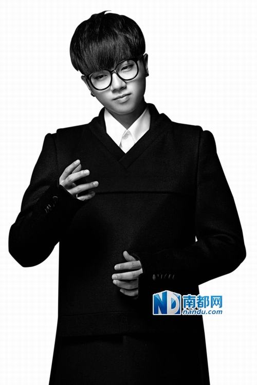 近日“快男”的“花花”華晨宇被爆7門掛科。