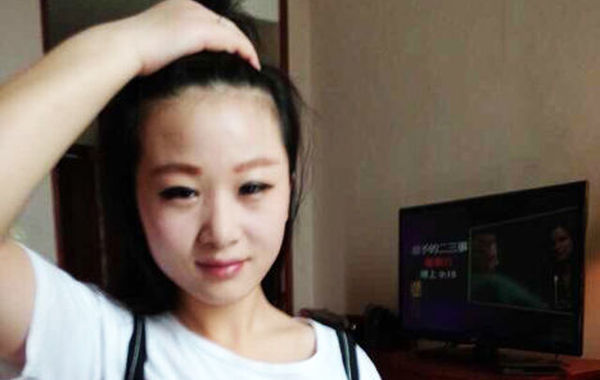 鄧建國新女友。