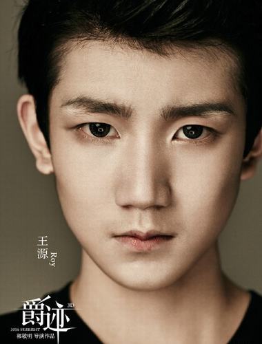 不知是演什么角色呢？